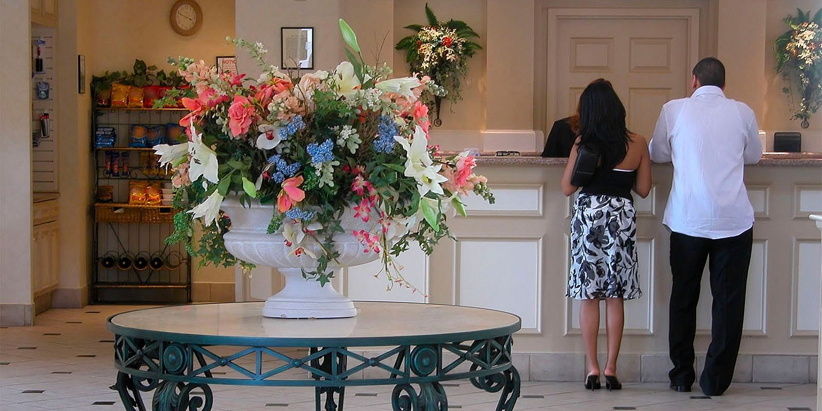 ホテル業界に特化 Pms ホテル管理システム インフォア ホテル業界に特化 Pms ホテル管理システム インフォア