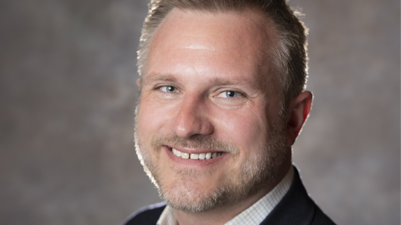 Jason Chapman portrait 800x450 Jason Chapman portrait 800x450